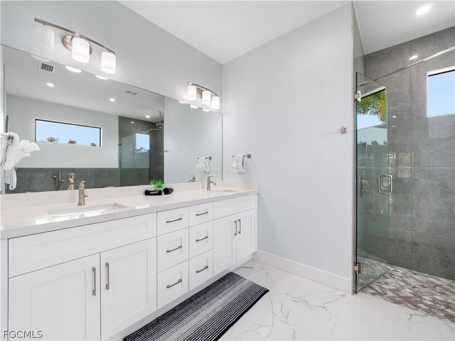 5002 Agualinda BLVD, Cape Coral, FL 33914