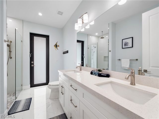 5002 Agualinda BLVD, Cape Coral, FL 33914