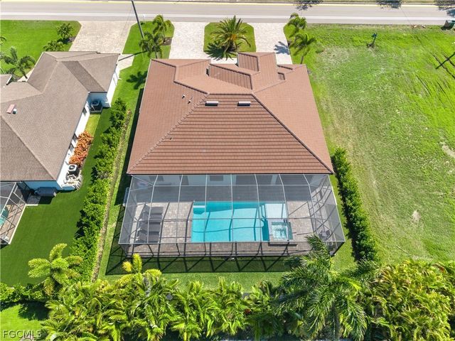 5002 Agualinda BLVD, Cape Coral, FL 33914