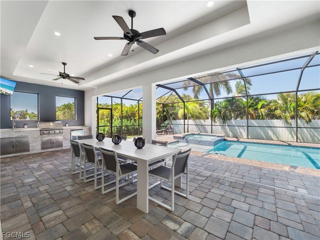 5002 Agualinda BLVD, Cape Coral, FL 33914