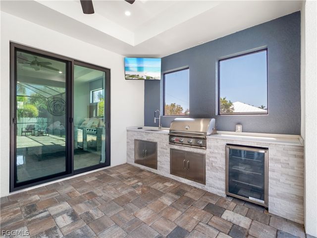 5002 Agualinda BLVD, Cape Coral, FL 33914