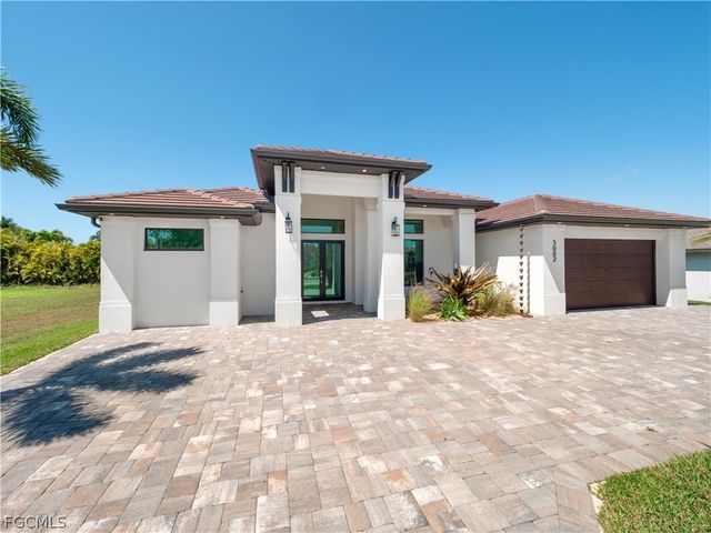 5002 Agualinda BLVD, Cape Coral, FL 33914