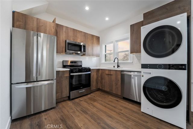 1427 E 4th, Long Beach, CA 90802