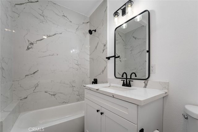 1427 E 4th, Long Beach, CA 90802