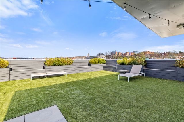 3725 Butler St 406, Lawrenceville, PA 15201