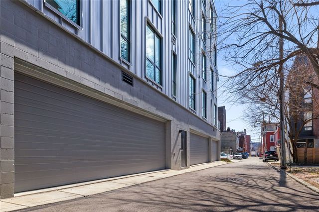 3725 Butler St 406, Lawrenceville, PA 15201