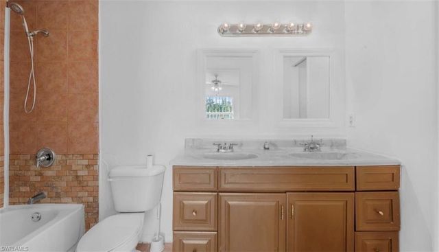 2172 Simon CT, Fort Myers, FL 33916