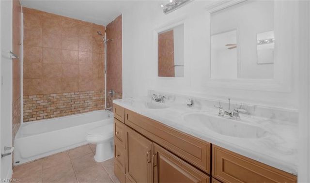 2172 Simon CT, Fort Myers, FL 33916