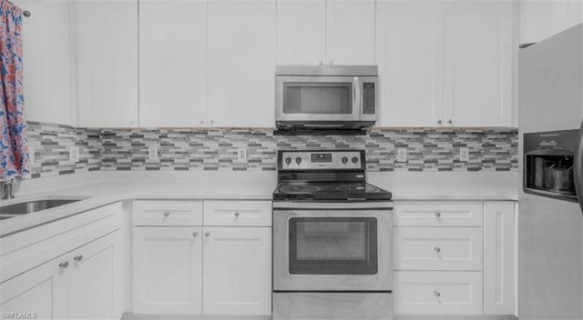 2172 Simon CT, Fort Myers, FL 33916