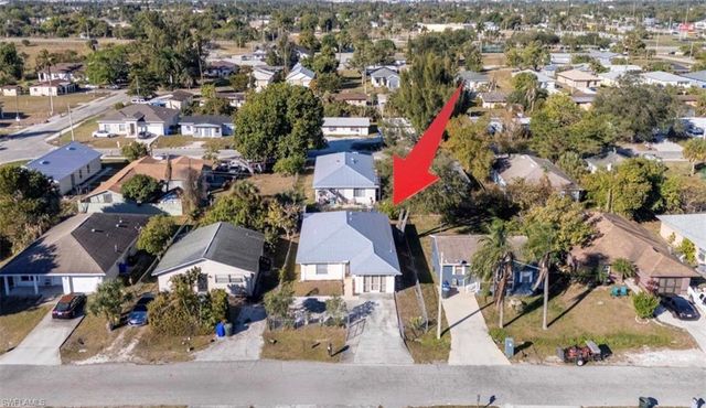 2172 Simon CT, Fort Myers, FL 33916