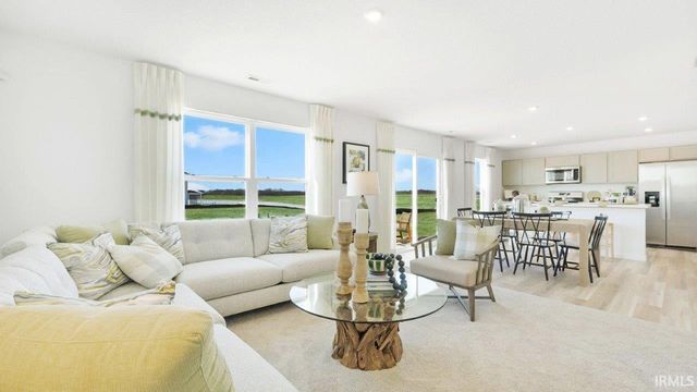 991 Miller Woods Way, New Haven, IN 46774