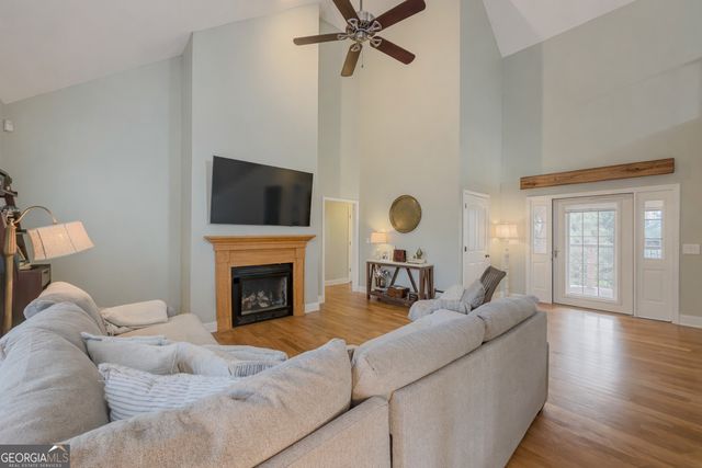 170 SEQUOYAH Drive, Cornelia, GA 30531