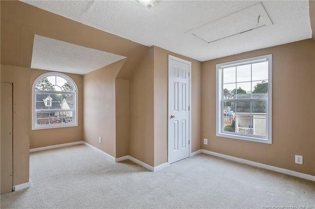 91 Doral Drive, Saint Pauls, NC 28384