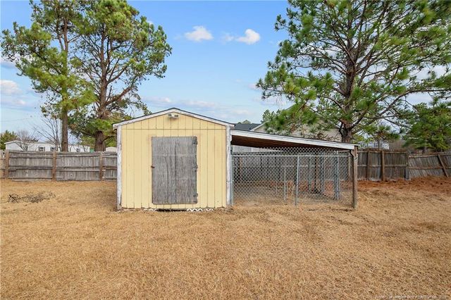 91 Doral Drive, Saint Pauls, NC 28384