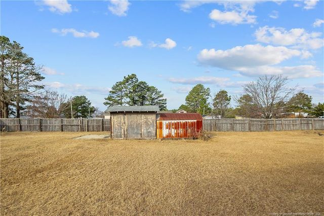 91 Doral Drive, Saint Pauls, NC 28384