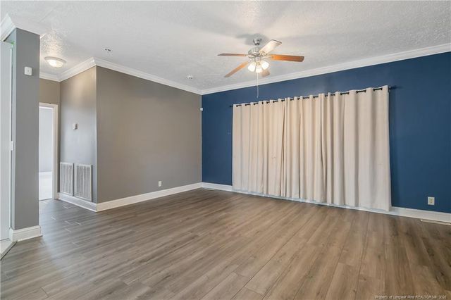 91 Doral Drive, Saint Pauls, NC 28384