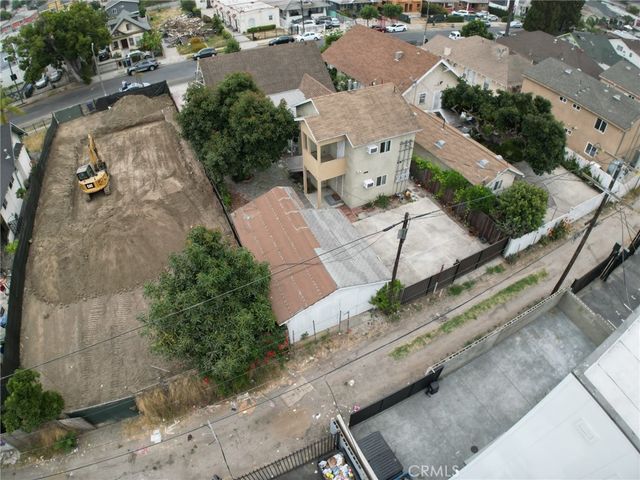 1229 W 37th Drive, Los Angeles, CA 90007