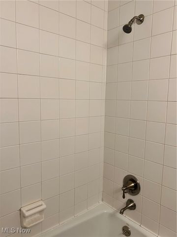 8079 Windward Trace Circle NW, Massillon, OH 44646