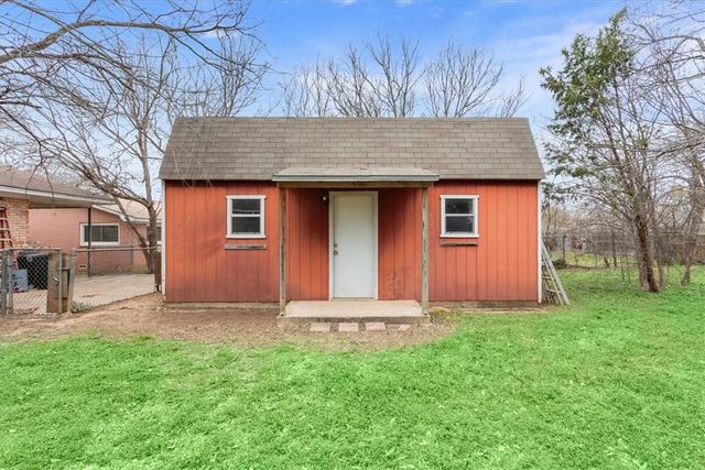 725 Falcon Drive, Woodway, TX 76712