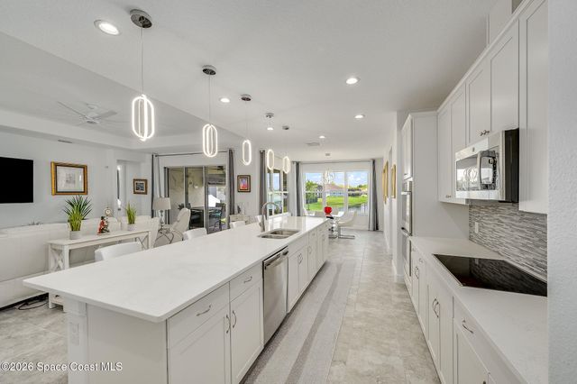 375 Loymer Circle, Merritt Island, FL 32953