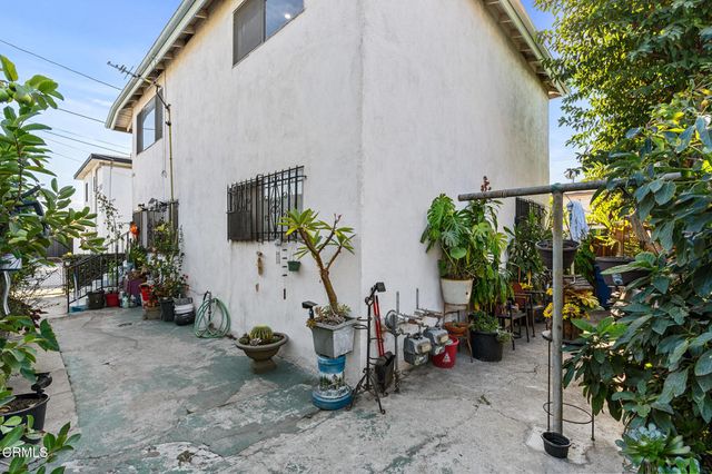 3512 3514 E 7th Street, Los Angeles, CA 90023