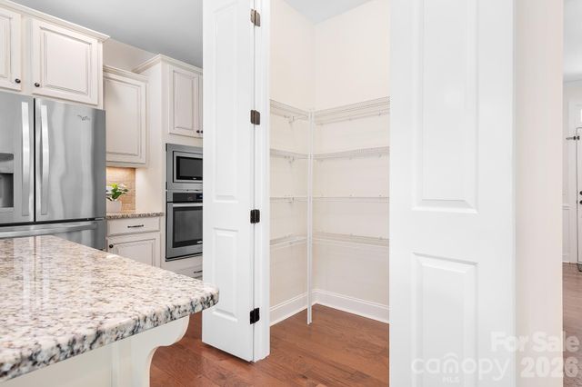 15403 Oleander Drive, Charlotte, NC 28278