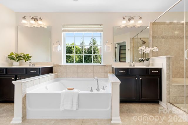 15403 Oleander Drive, Charlotte, NC 28278