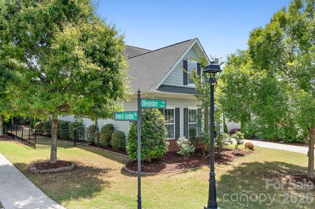 15403 Oleander Drive, Charlotte, NC 28278