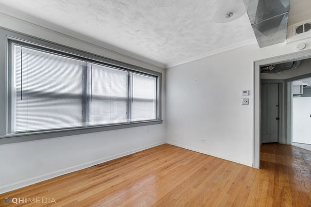 8110 S Cottage Grove Avenue, Chicago, IL 60619