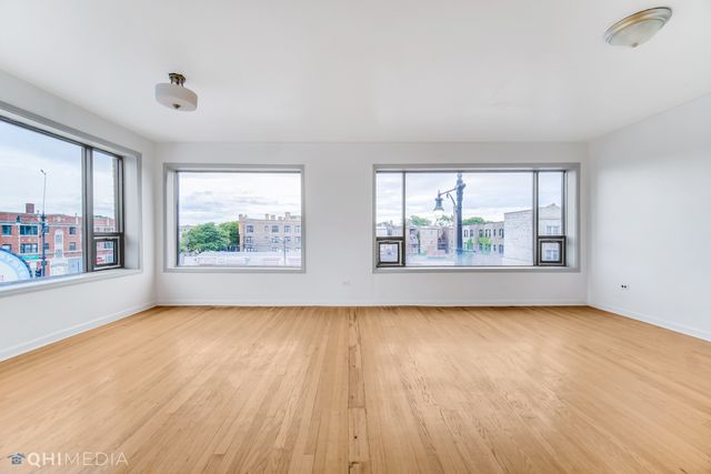 8110 S Cottage Grove Avenue, Chicago, IL 60619