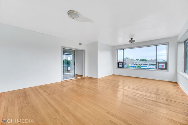 8110 S Cottage Grove Avenue, Chicago, IL 60619