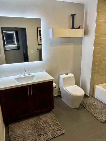 206 Park Blvd. 203, San Diego, CA 92101