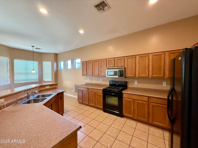 4601 W MOSS SPRINGS Road, Anthem, AZ 85086
