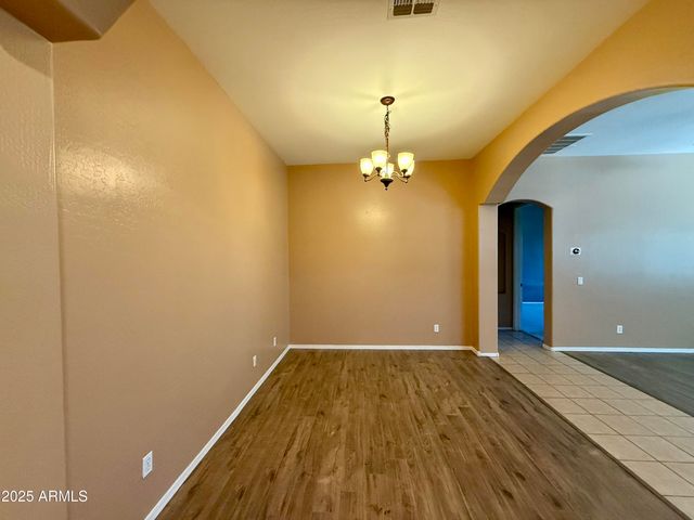 4601 W MOSS SPRINGS Road, Anthem, AZ 85086