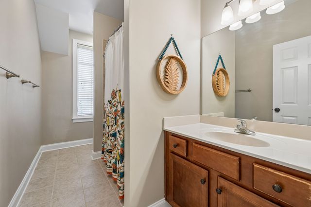 2944 Americus Dr, Thompsons Station, TN 37179