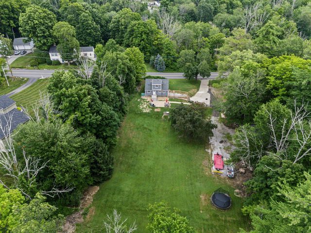 10 Academy Avenue, Atkinson, NH 03811