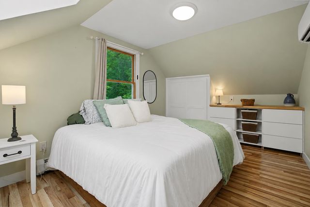 10 Academy Avenue, Atkinson, NH 03811