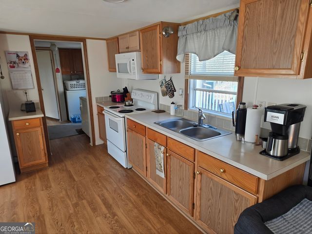 131 Shale Way, Metter, GA 30439