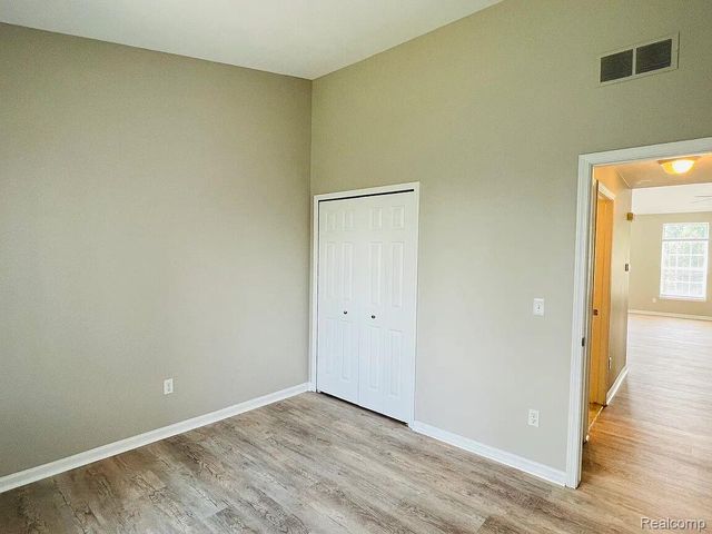 14381 Vauxhall Drive, Sterling Heights, MI 48313