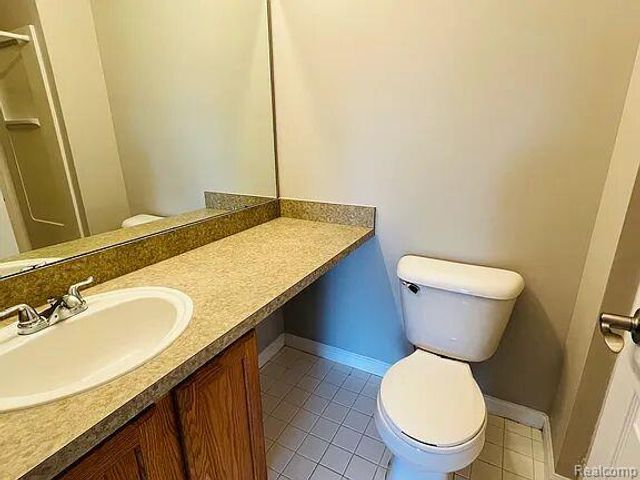 14381 Vauxhall Drive, Sterling Heights, MI 48313