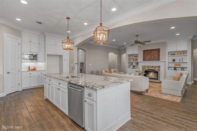 249 Peregrine Way, Bossier City, LA 71112