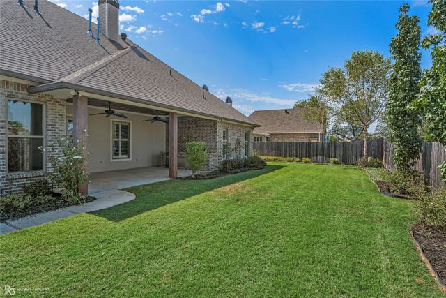 249 Peregrine Way, Bossier City, LA 71112