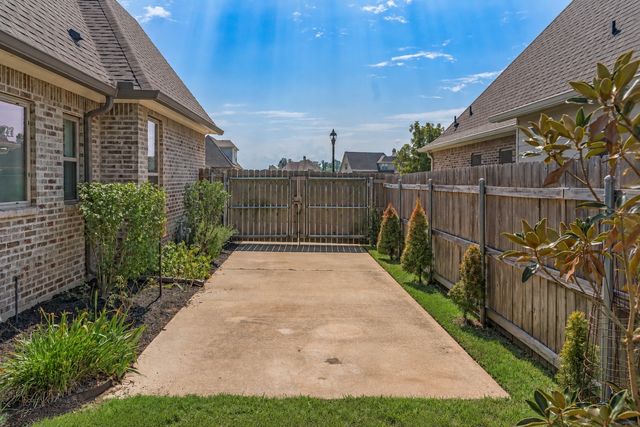 249 Peregrine Way, Bossier City, LA 71112