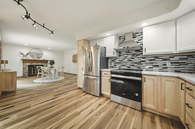 727 Rassbach Street, Eau Claire, WI 54701