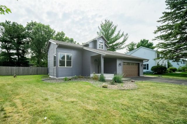 727 Rassbach Street, Eau Claire, WI 54701