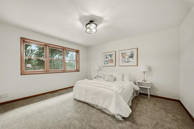 727 Rassbach Street, Eau Claire, WI 54701