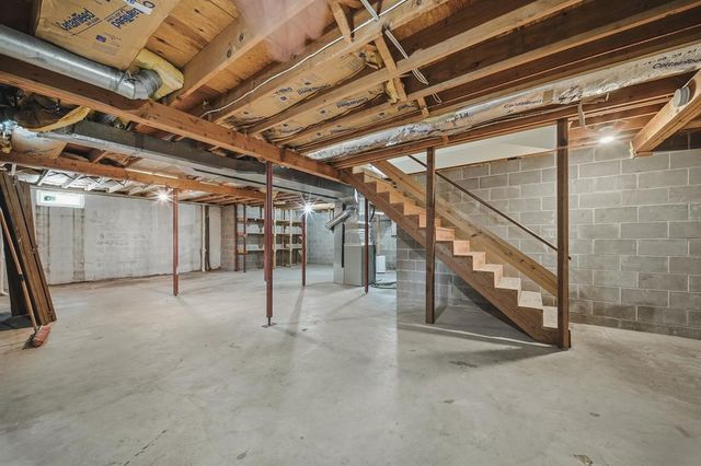 727 Rassbach Street, Eau Claire, WI 54701