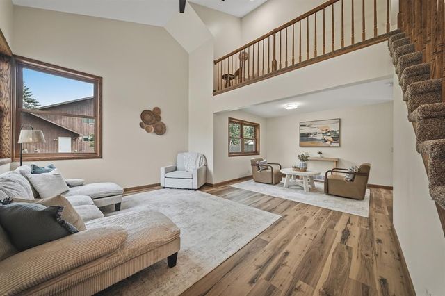 727 Rassbach Street, Eau Claire, WI 54701