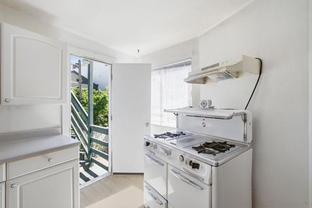 2327 Bryant Street, San Francisco, CA 94110