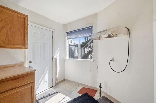 2327 Bryant Street, San Francisco, CA 94110